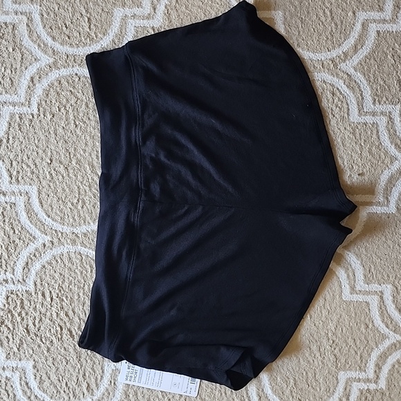 Lululemon Well Rested Rib Sleep Short In Black NWT - Picture 2 of 5